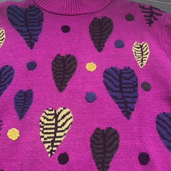 Gabby Isabella | pink knit sweater with balloon sleeves and hearts - Picture 3 of 10